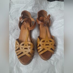 Pikolinos Sandals. Size 38. (US SIZE 7.5-8)